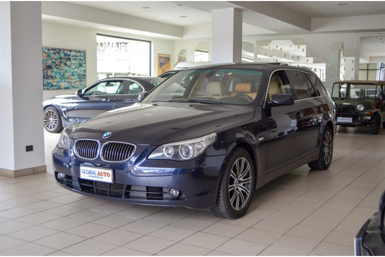 BMW 530d Touring xDrive Auto Futura